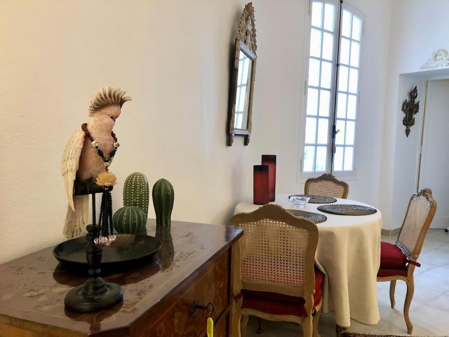 Ulysse, Appartement Spacieux Au Centre Historique D'Uzes En Rez-De-Chaussee Avec Exterieur, Proche Parking Des Marroniers Exteriör bild