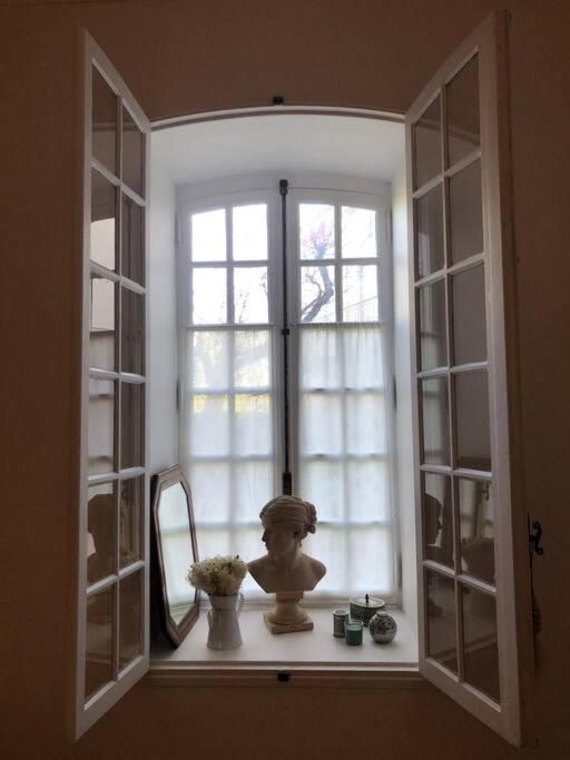 Ulysse, Appartement Spacieux Au Centre Historique D'Uzes En Rez-De-Chaussee Avec Exterieur, Proche Parking Des Marroniers Exteriör bild